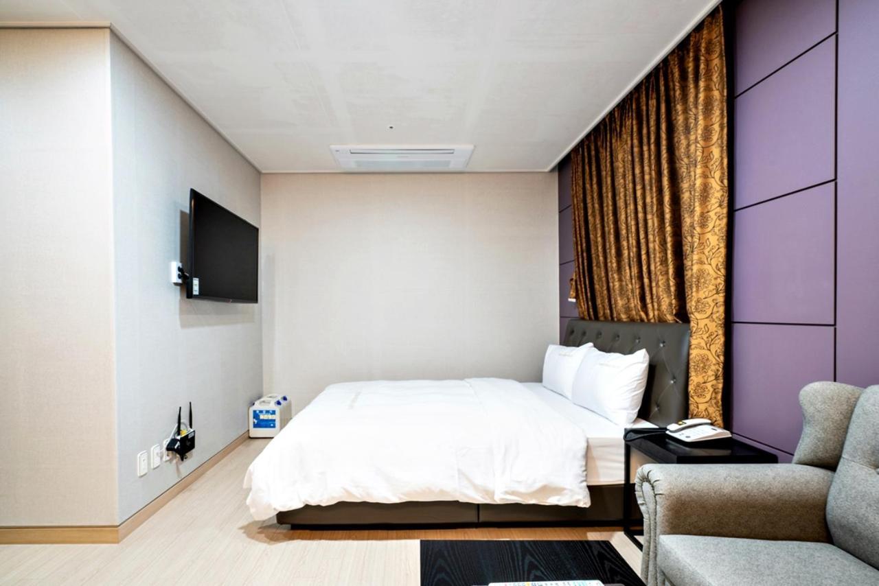 Siheung Seoul Tourist Hotel Exterior photo